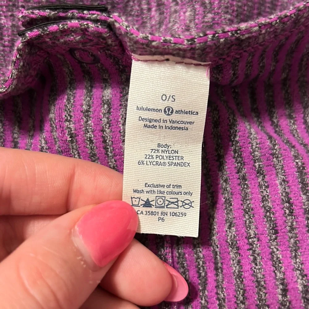Lululemon Vinyasa Original Striped Purple Scarf